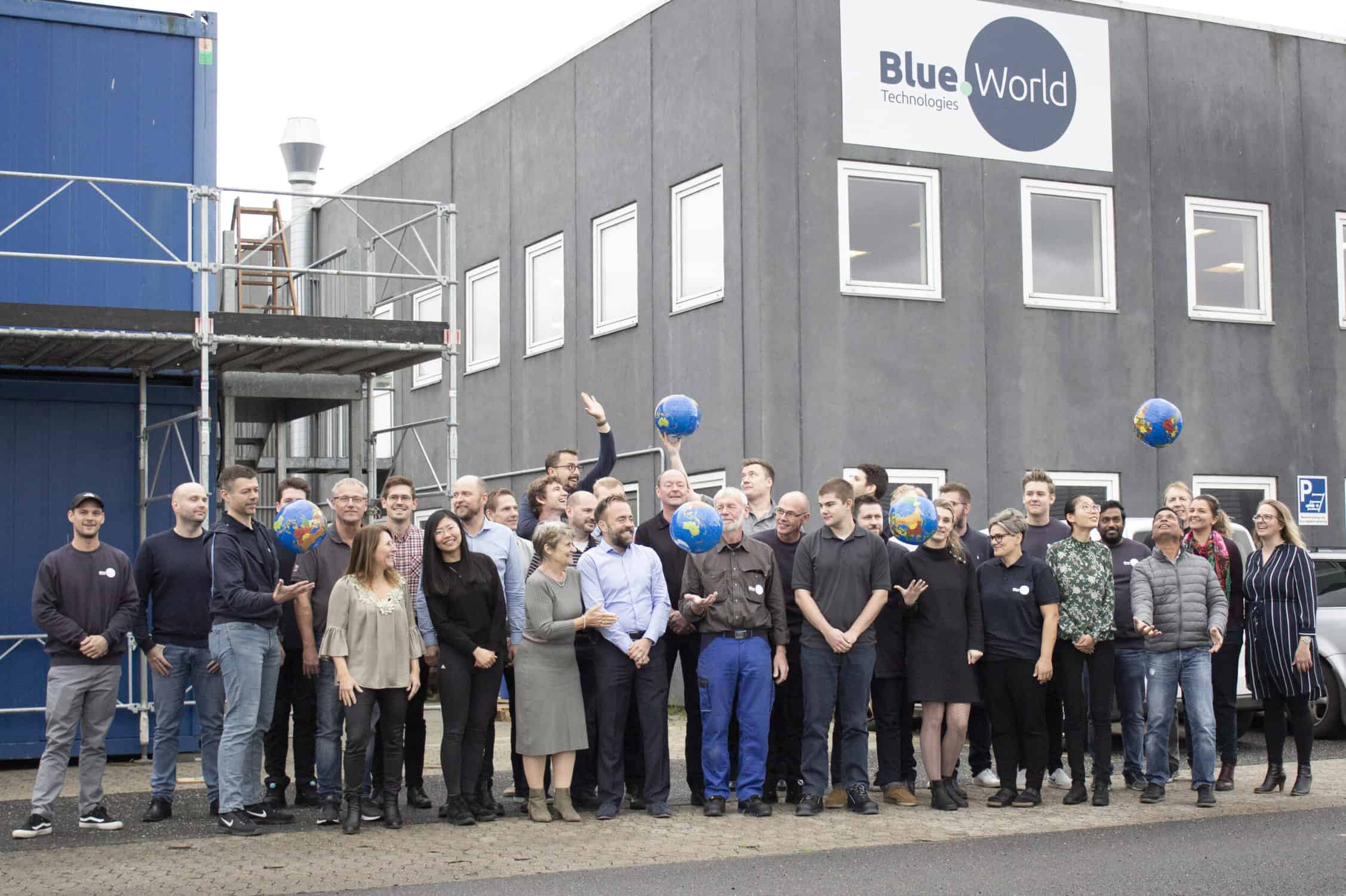 Blue World Technologies（蓝界科技）庆祝成立一周年 Blue World Technologies